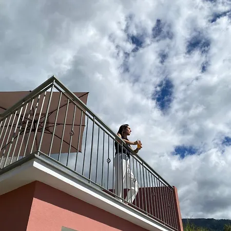 Ferienhaus Mine House Calheta (Madeira)