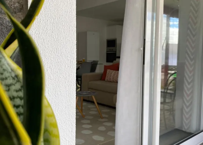 Mine House Tatil Evi Calheta (Madeira)